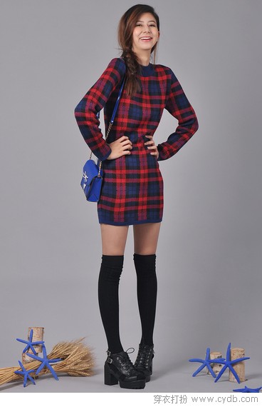 爱穿格纹的女孩运气不会太差