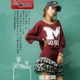 热情性感的蝙蝠衫