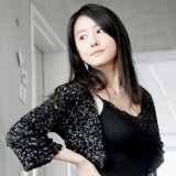 高贵优雅的黑色装扮