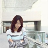 活力条纹装扮