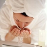 经常熬夜该如何保养皮肤