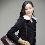 优雅外套穿出女人的淡定从容