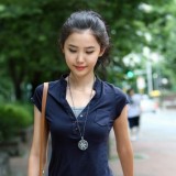 高人气V领装 改善比例添气质