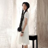 白裙美人