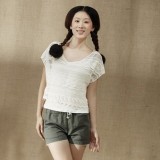 浪漫百搭的夏款蕾丝衫