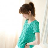 蕾丝裤装 让优雅甜而不腻（一）