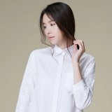 素净棉白衬衫，气质自由呼吸
