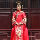 我才不要穿婚纱