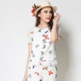 讲真，这套衣服还不赖