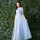 蓝色得有花样伴 多姿多彩点亮春夏