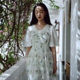 玩转不同风格，连衣裙有妙招！
