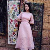 本是邻家女，如何翩然若夏花