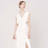 柔美荷叶边缓解视疲劳，治愈穿搭综合症