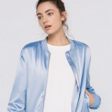 天冷不吃土，穿好小夹克顺利向深秋进军