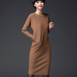 大衣当道，里面妖不妖娆打底裙说了算