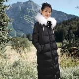 羽绒服要加厚一点，寒流来袭才更保暖