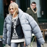 冰冷天不作妖，羽绒服时髦也能撩