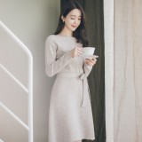 冻抖你走！连衣裙又双叒和外套抢尽风头