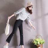 美好心情不受牵绊 无所顾忌破洞牛仔