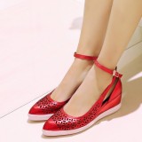 尖头VS方头，提升造型感的好鞋子你穿了吗