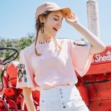 短袖来得有点早，然而搭配起来刚刚好