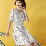 穿碎花裙参考这几点，一定耐看不俗气